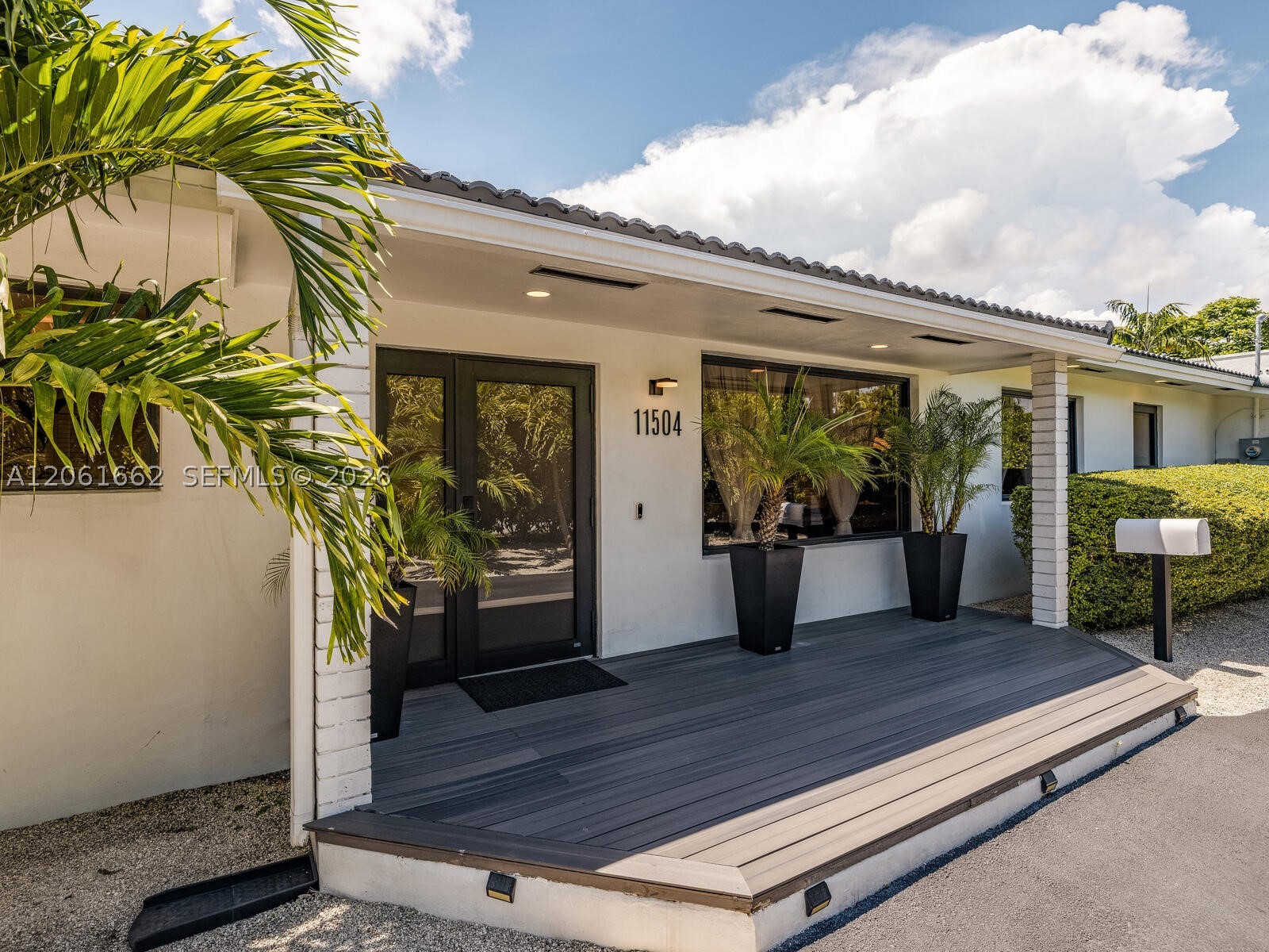11504 NE 6th Ave, Biscayne Park FL 33161