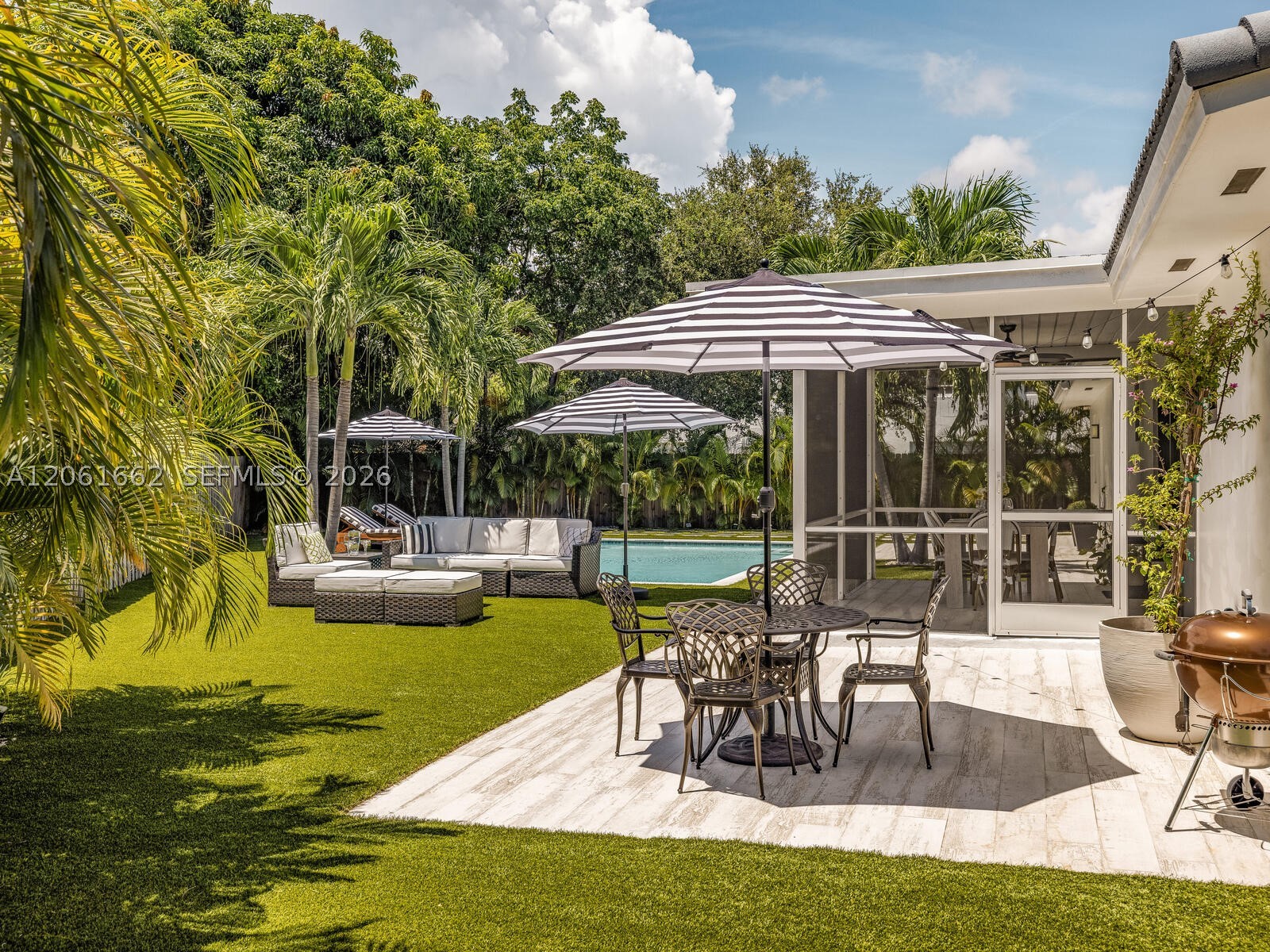 11504 NE 6th Ave, Biscayne Park FL 33161