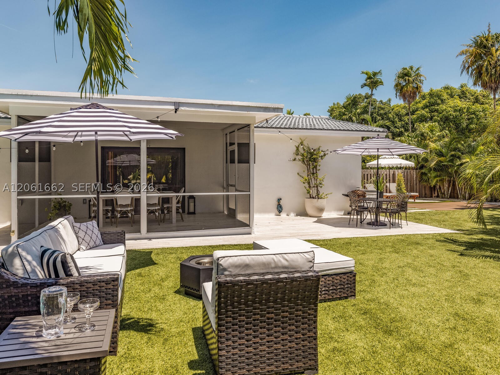 11504 NE 6th Ave, Biscayne Park FL 33161