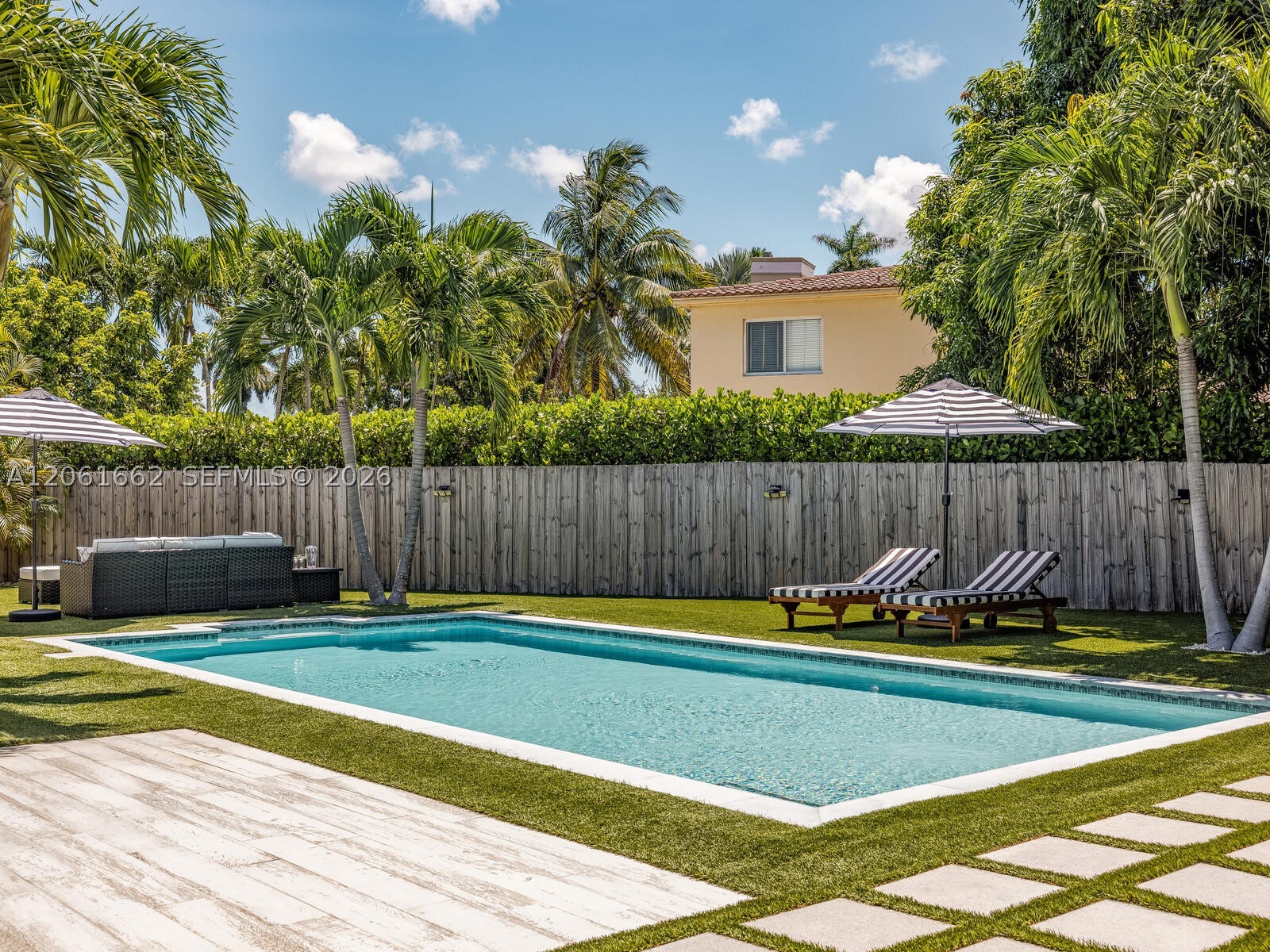 11504 NE 6th Ave, Biscayne Park FL 33161
