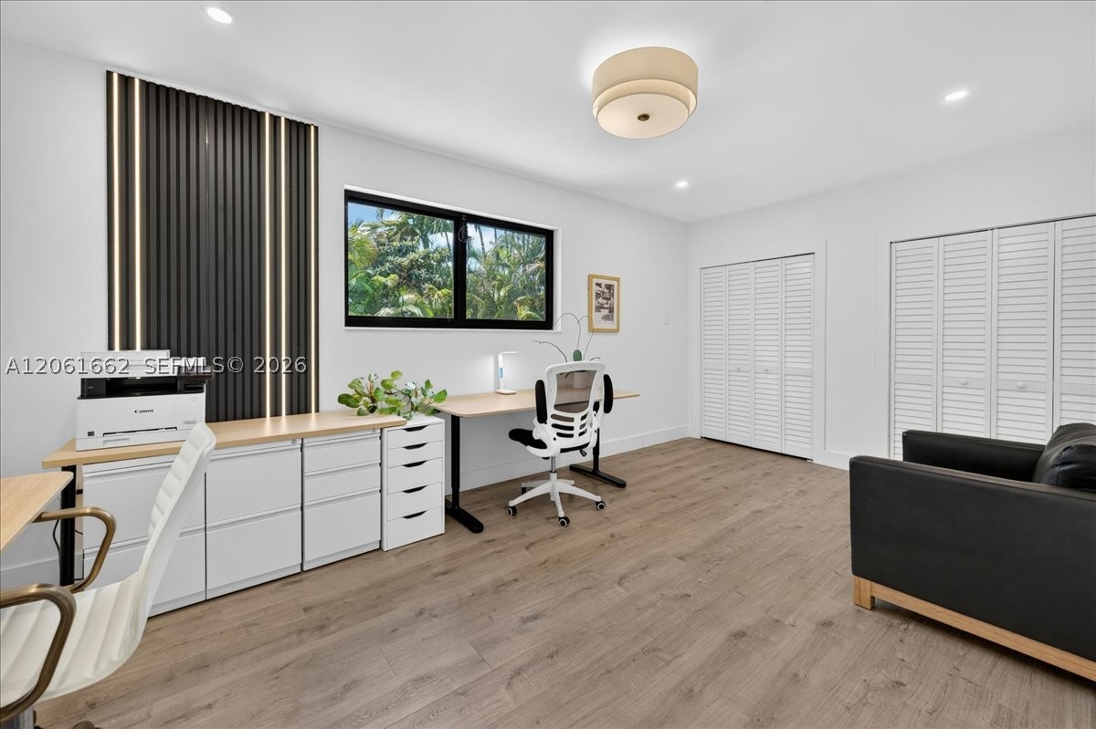 11504 NE 6th Ave, Biscayne Park FL 33161