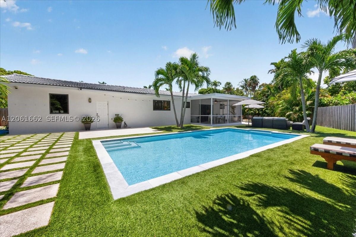 11504 NE 6th Ave, Biscayne Park FL 33161
