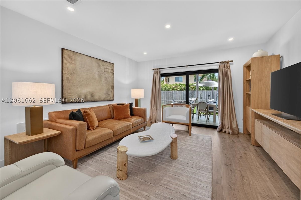 11504 NE 6th Ave, Biscayne Park FL 33161