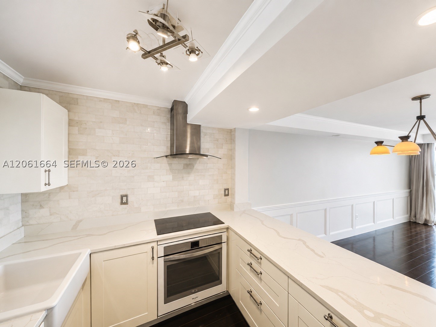 1700 NW N River Dr #805, Miami FL 33125