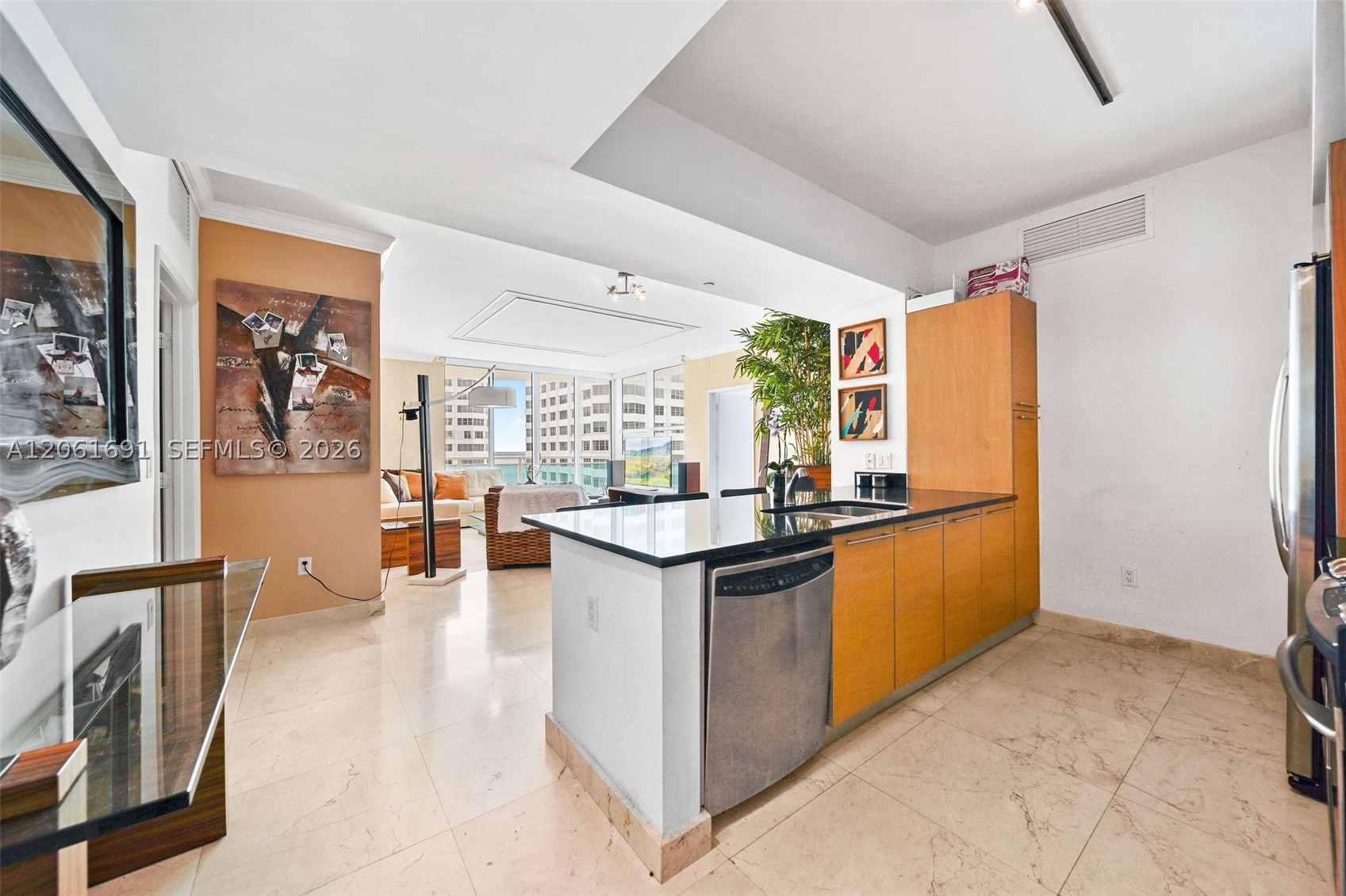 950 Brickell Bay Dr #1211, Miami FL 33131