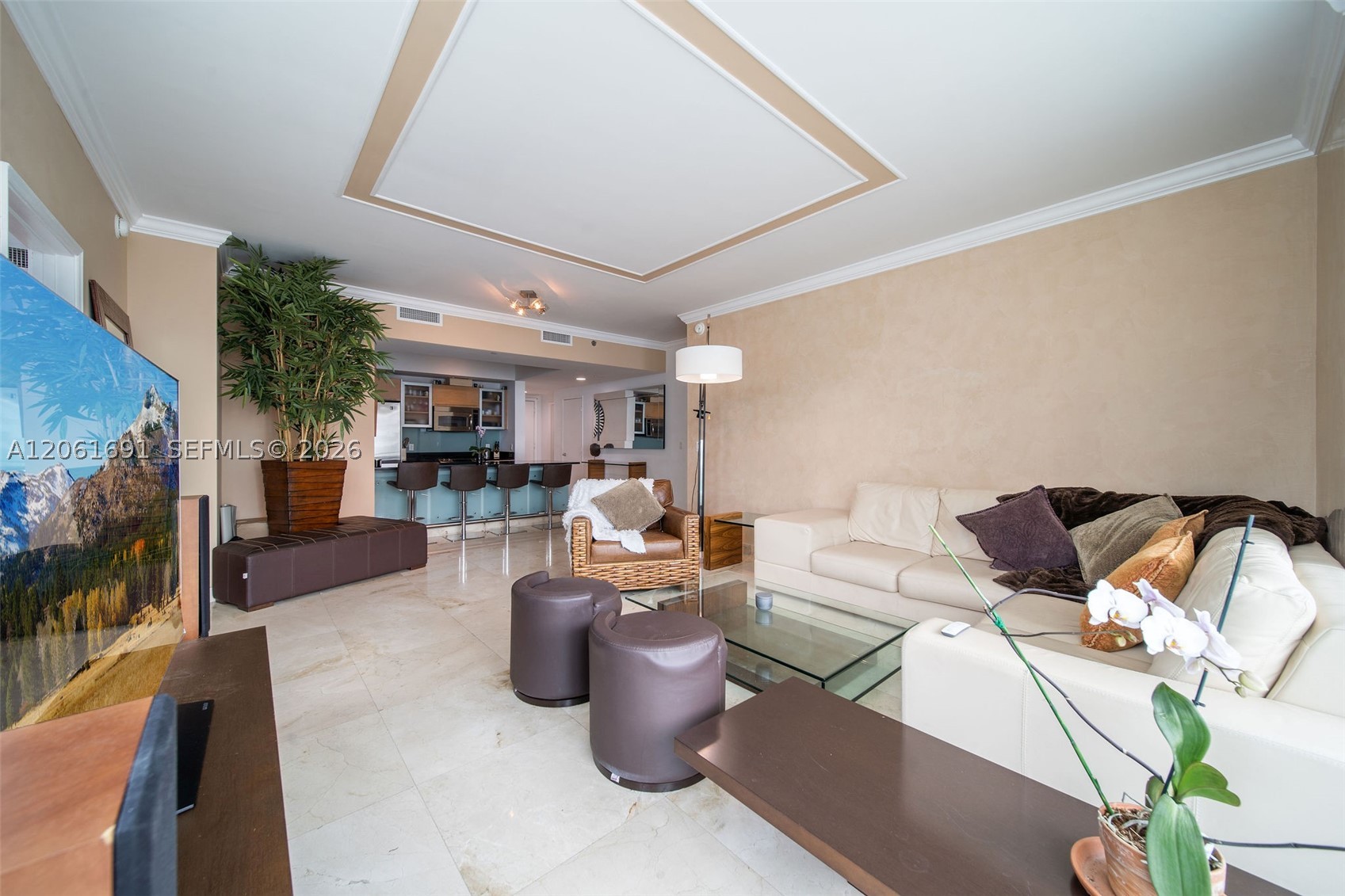 950 Brickell Bay Dr #1211, Miami FL 33131