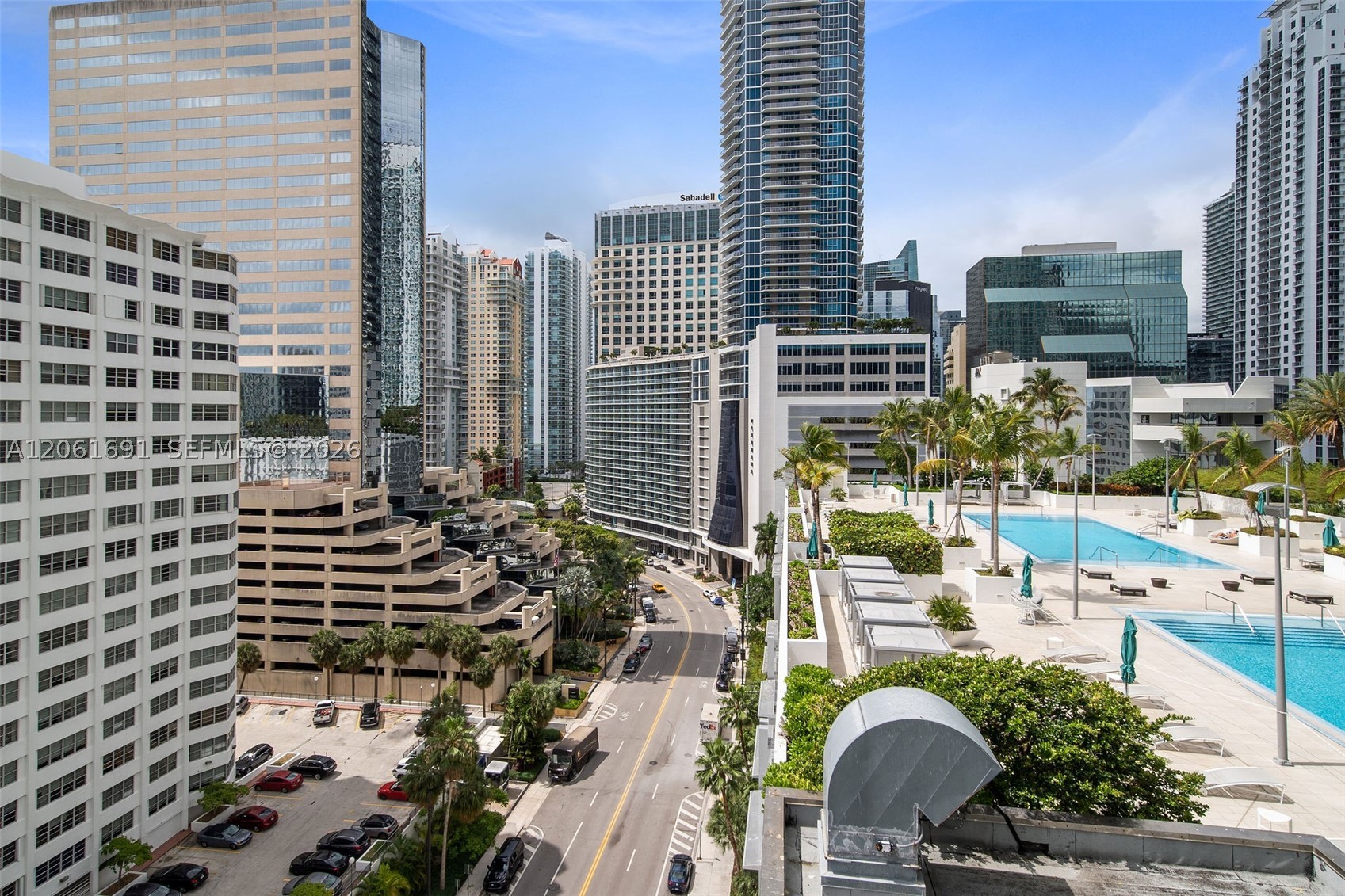 950 Brickell Bay Dr #1211, Miami FL 33131
