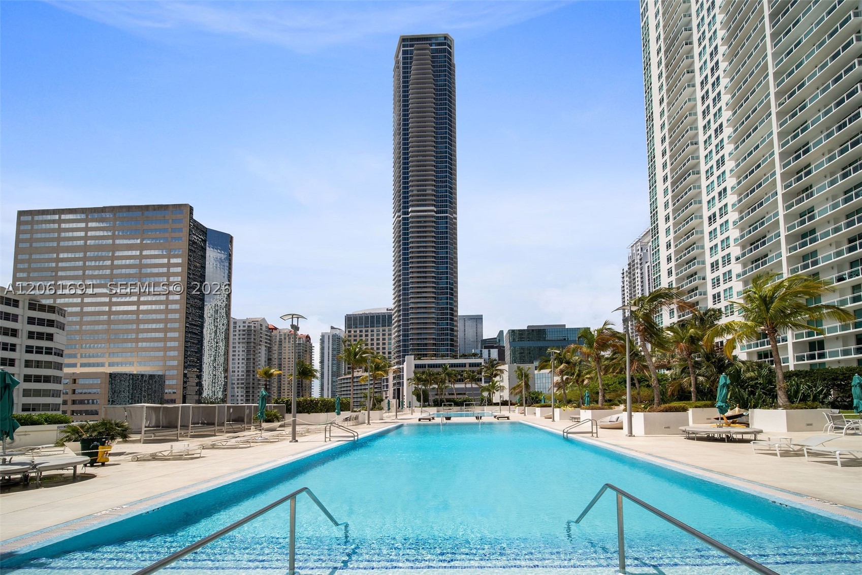 950 Brickell Bay Dr #1211, Miami FL 33131
