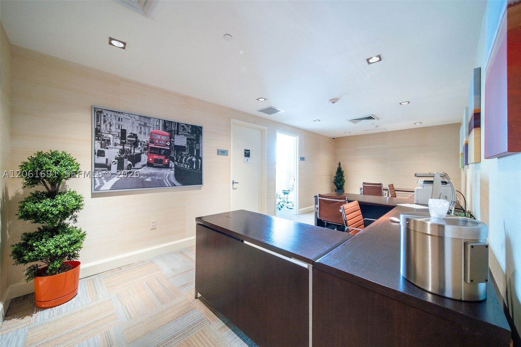 950 Brickell Bay Dr #1211, Miami FL 33131