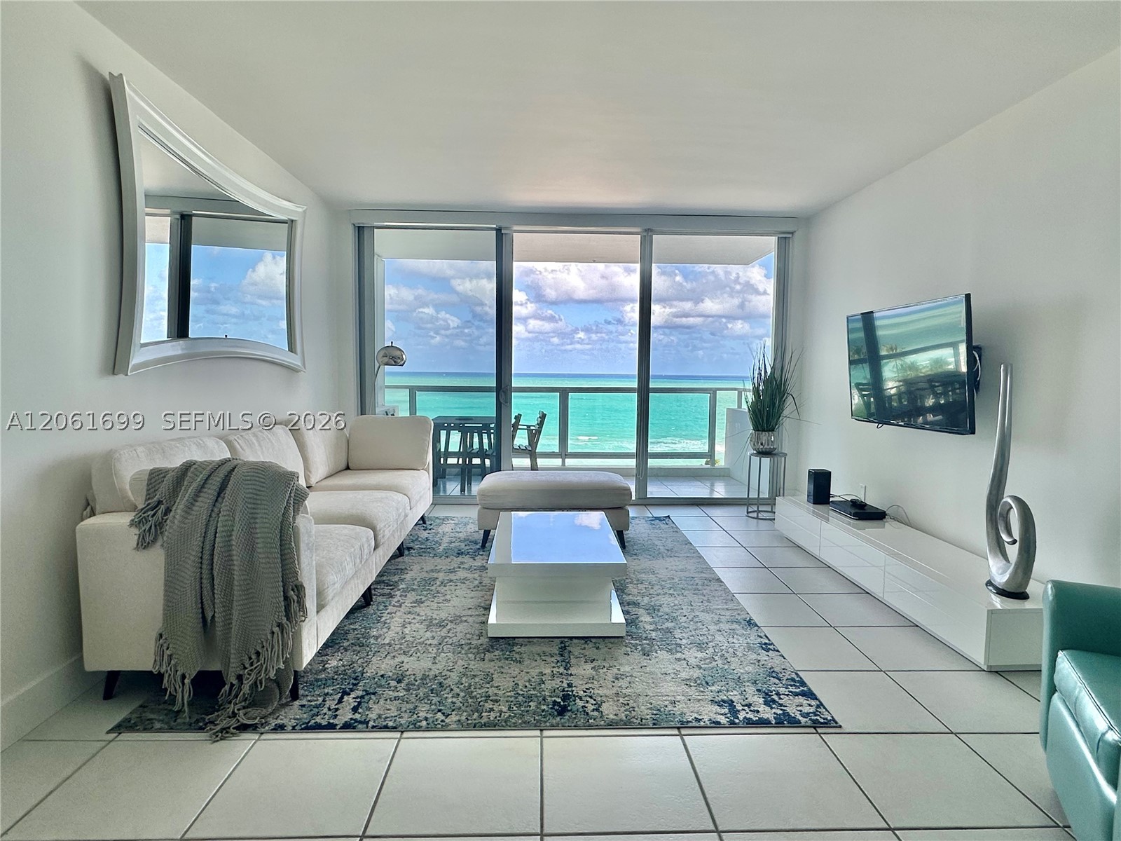 5161 Collins Ave #1017, Miami Beach FL 33140