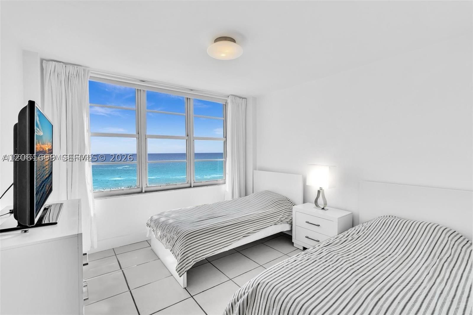 5161 Collins Ave #1017, Miami Beach FL 33140