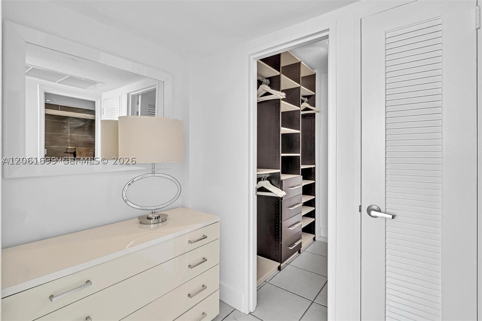 5161 Collins Ave #1017, Miami Beach FL 33140