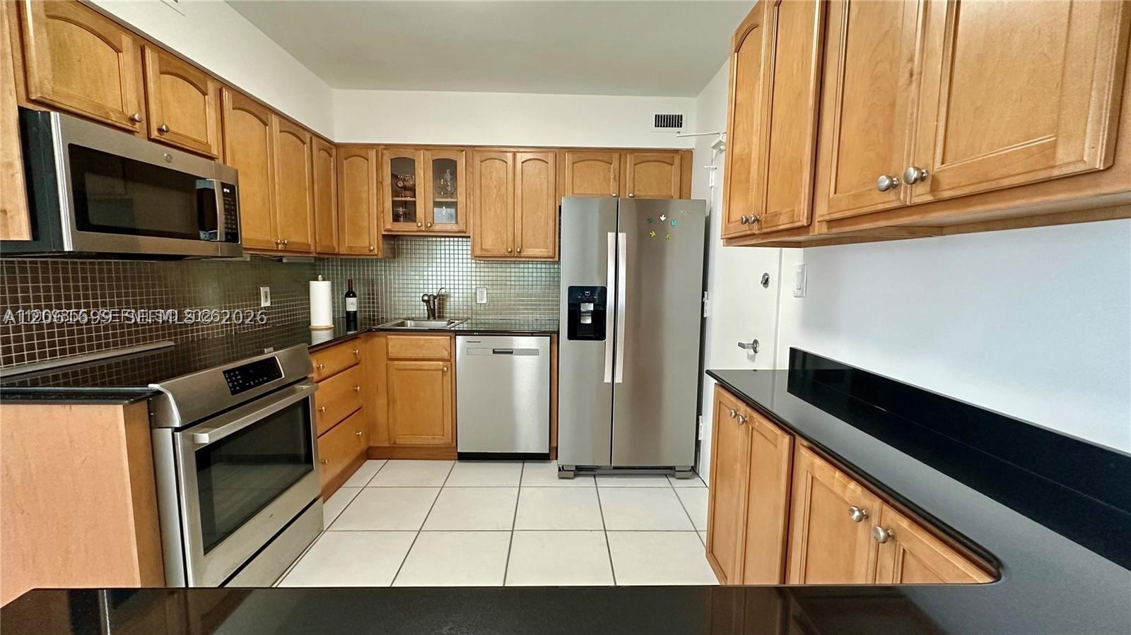 5161 Collins Ave #1017, Miami Beach FL 33140
