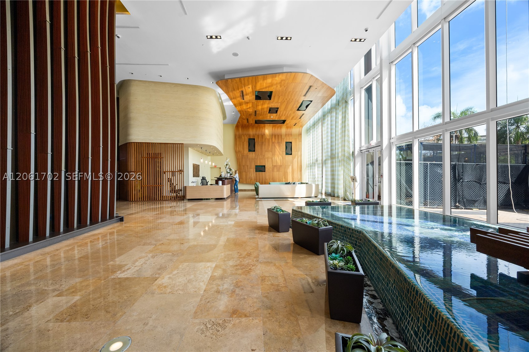 50 Biscayne Blvd #4706, Miami FL 33132