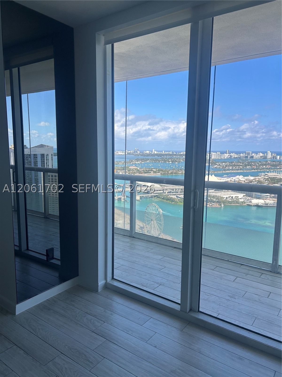 50 Biscayne Blvd #4706, Miami FL 33132