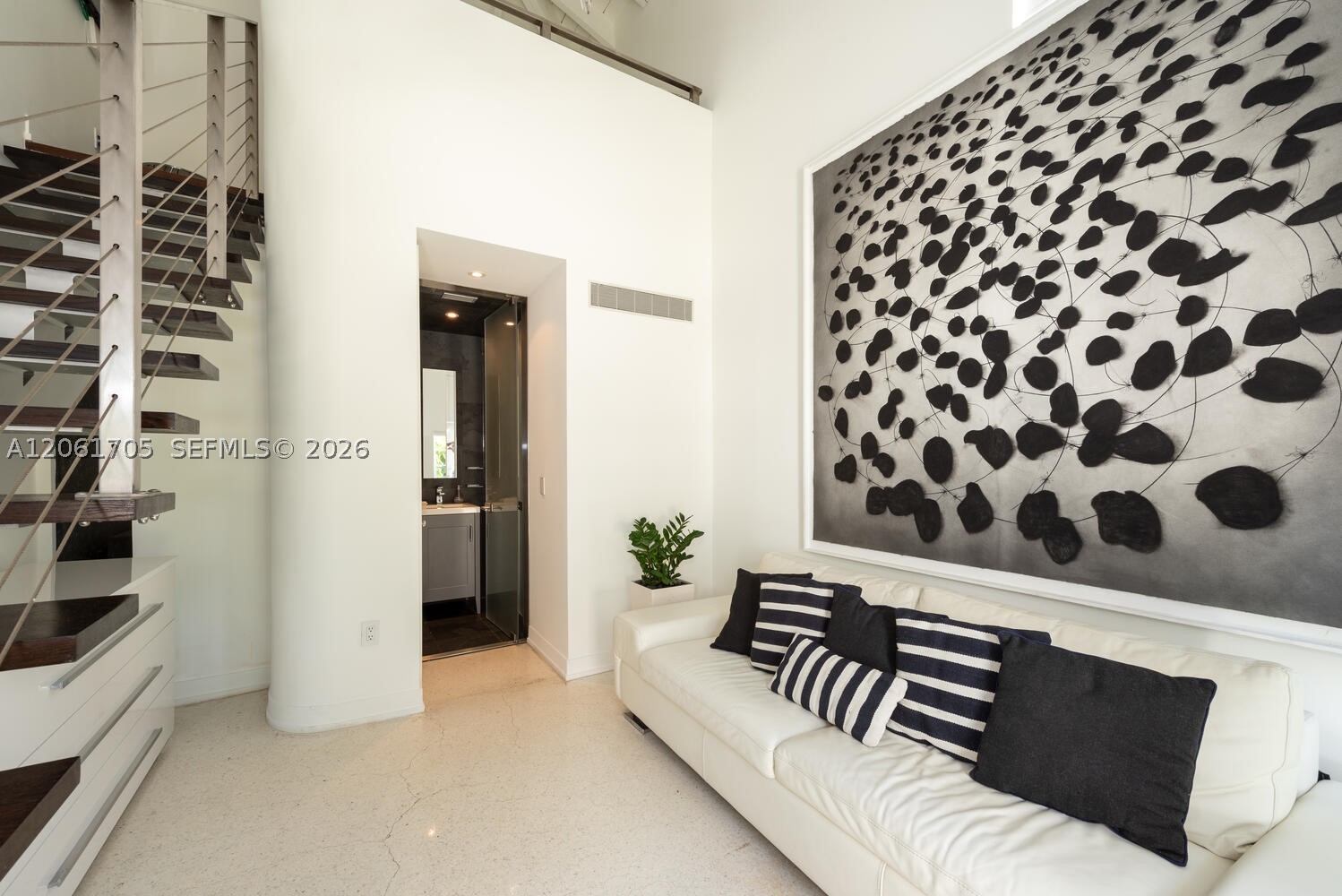 841 19th St, Miami Beach FL 33139