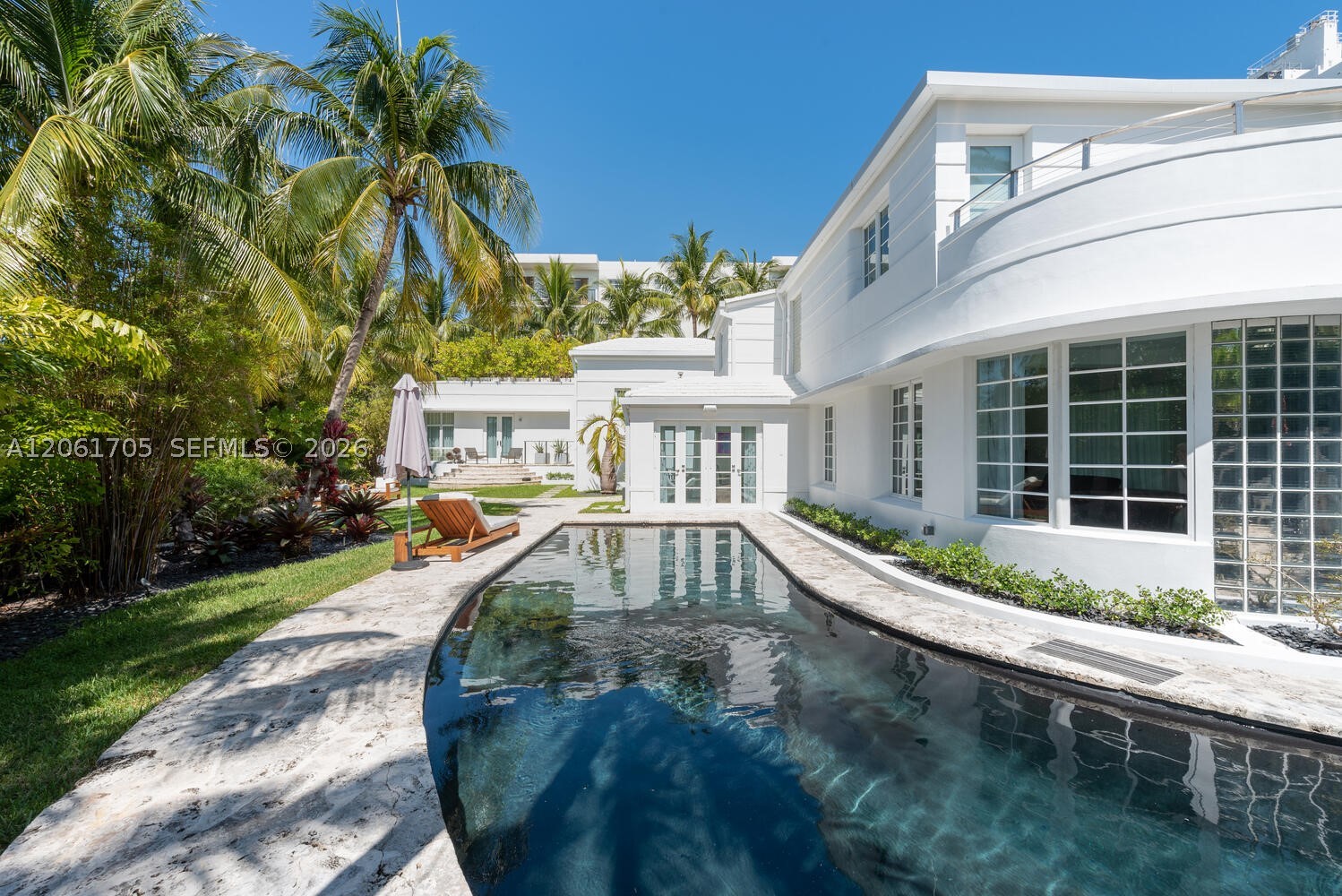 841 19th St, Miami Beach FL 33139