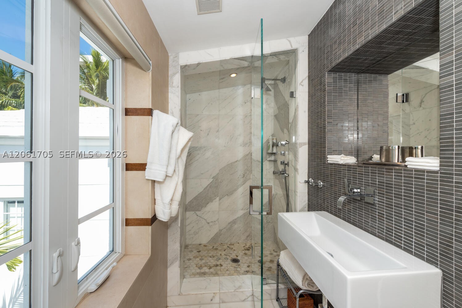 841 19th St, Miami Beach FL 33139