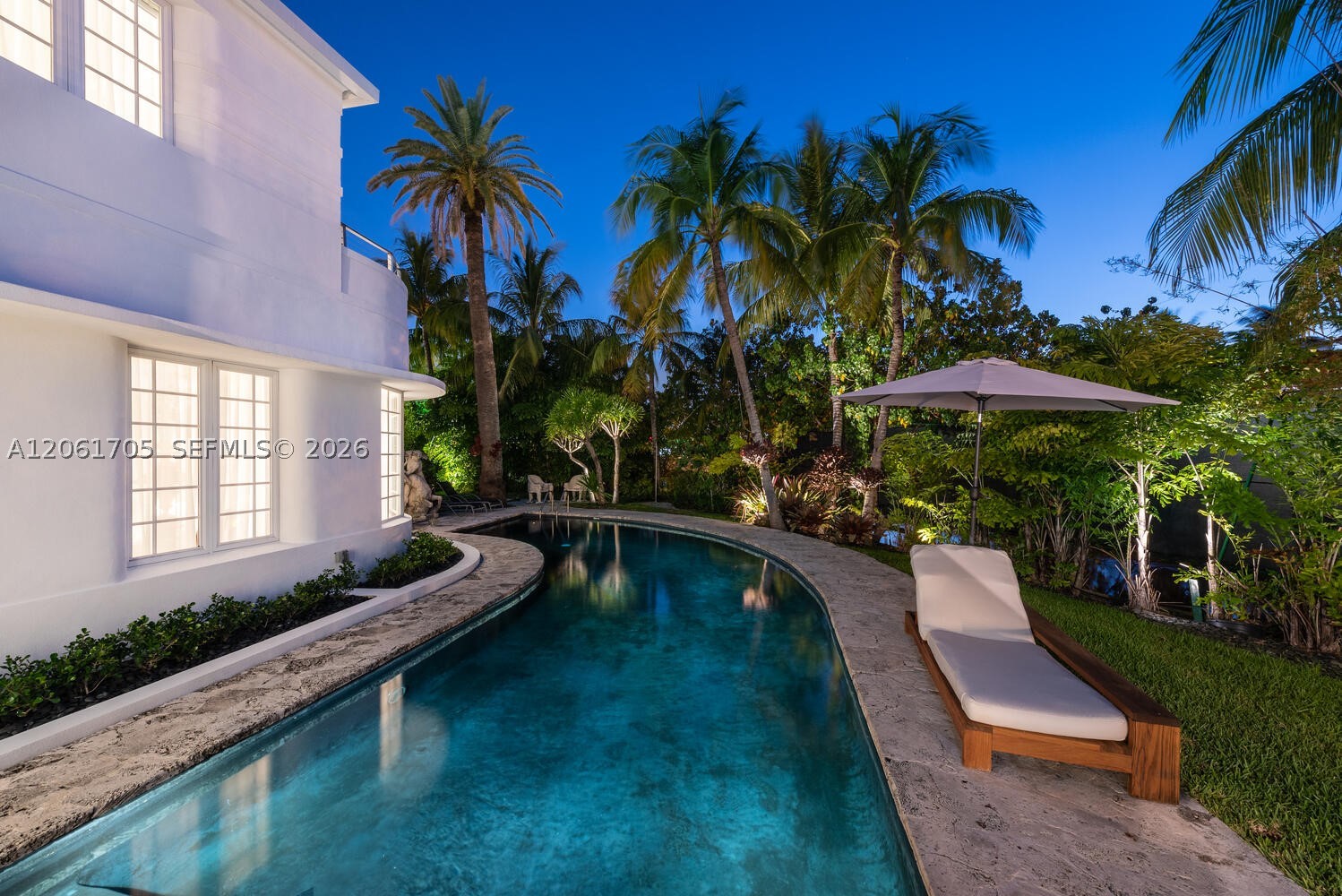 841 19th St, Miami Beach FL 33139