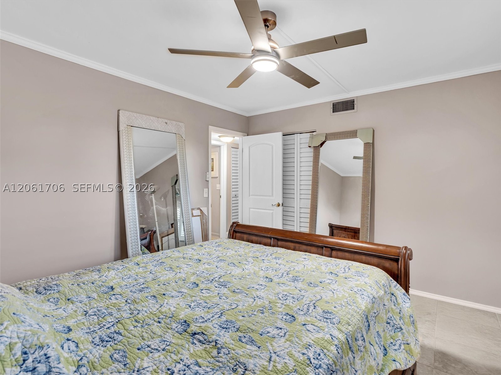 201 SE 11th Ter #303, Dania Beach FL 33004