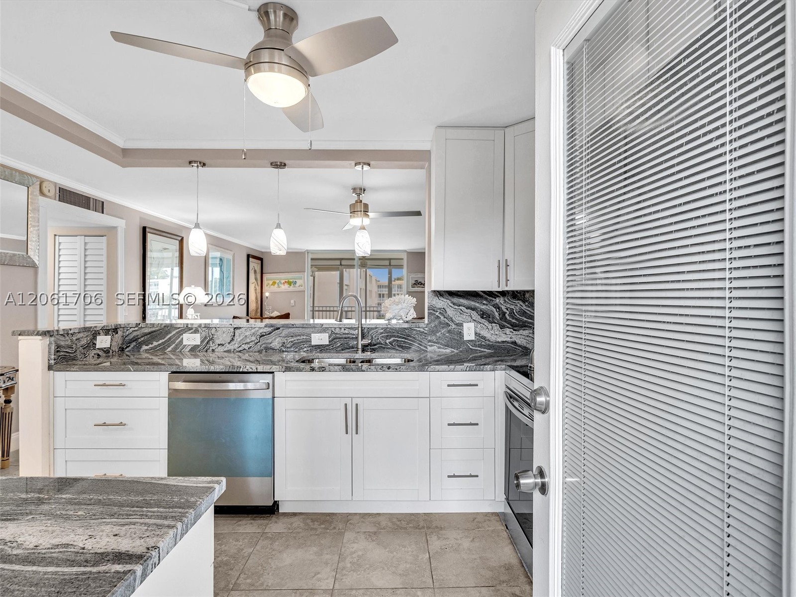201 SE 11th Ter #303, Dania Beach FL 33004