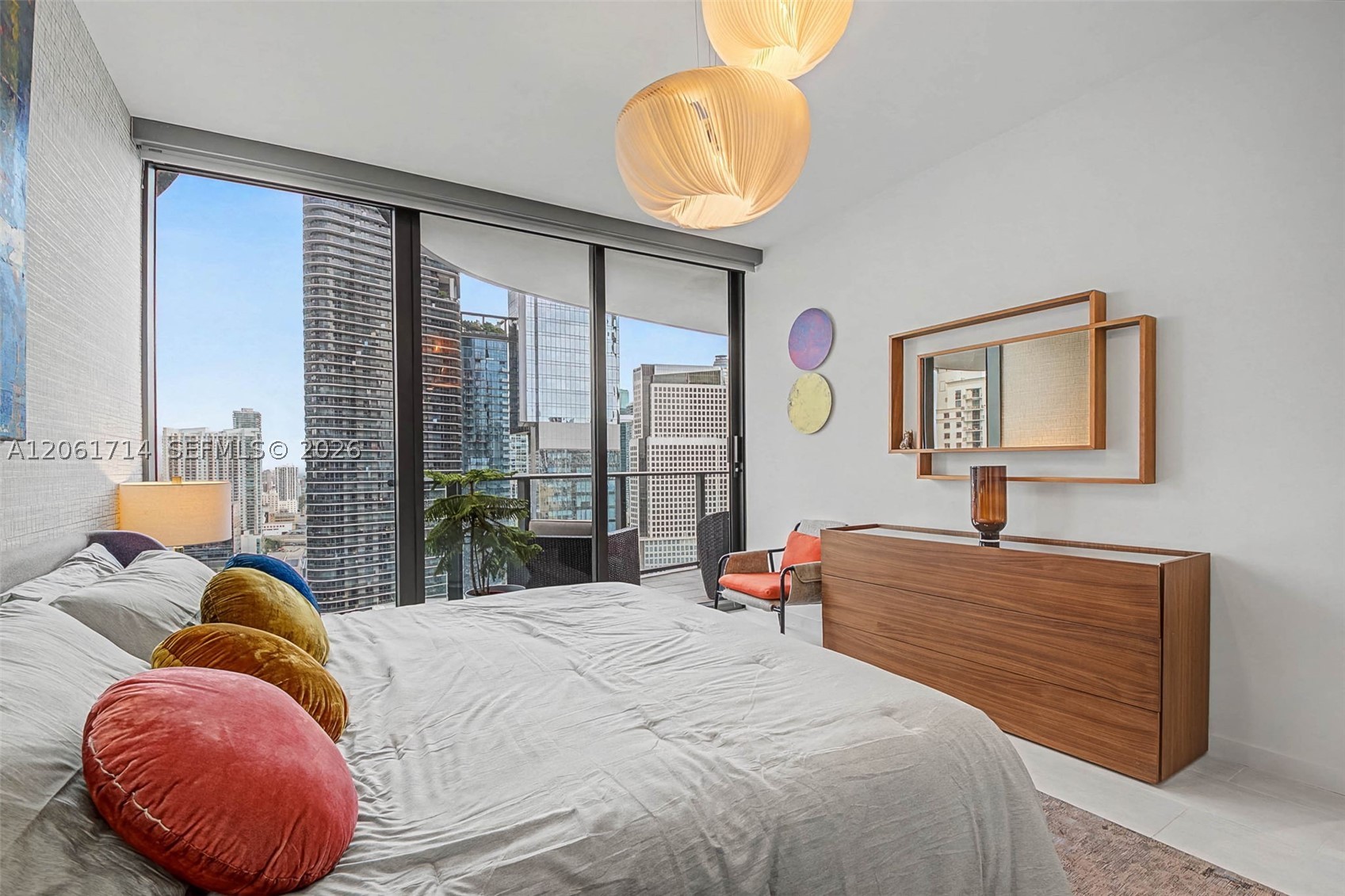 1000 Brickell Plz #2912, Miami FL 33131
