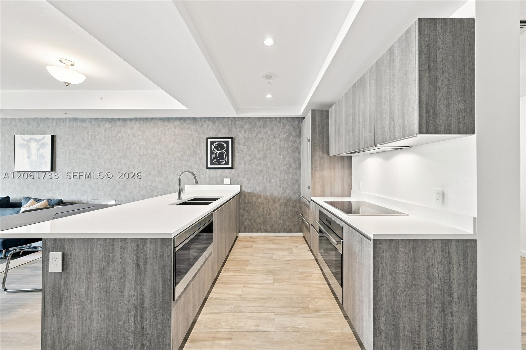 801 S Miami Ave #2502, Miami FL 33130