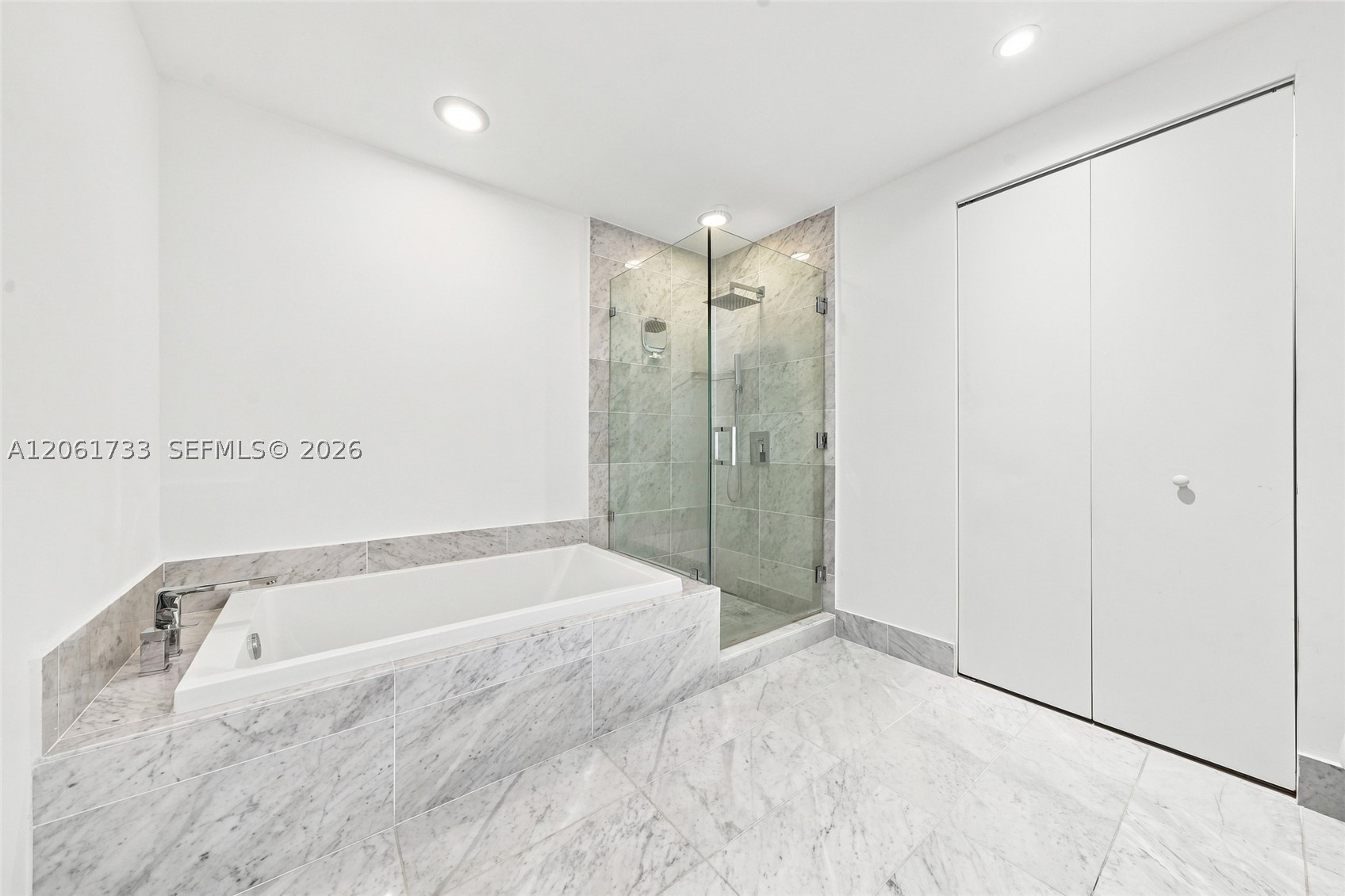 801 S Miami Ave #2502, Miami FL 33130