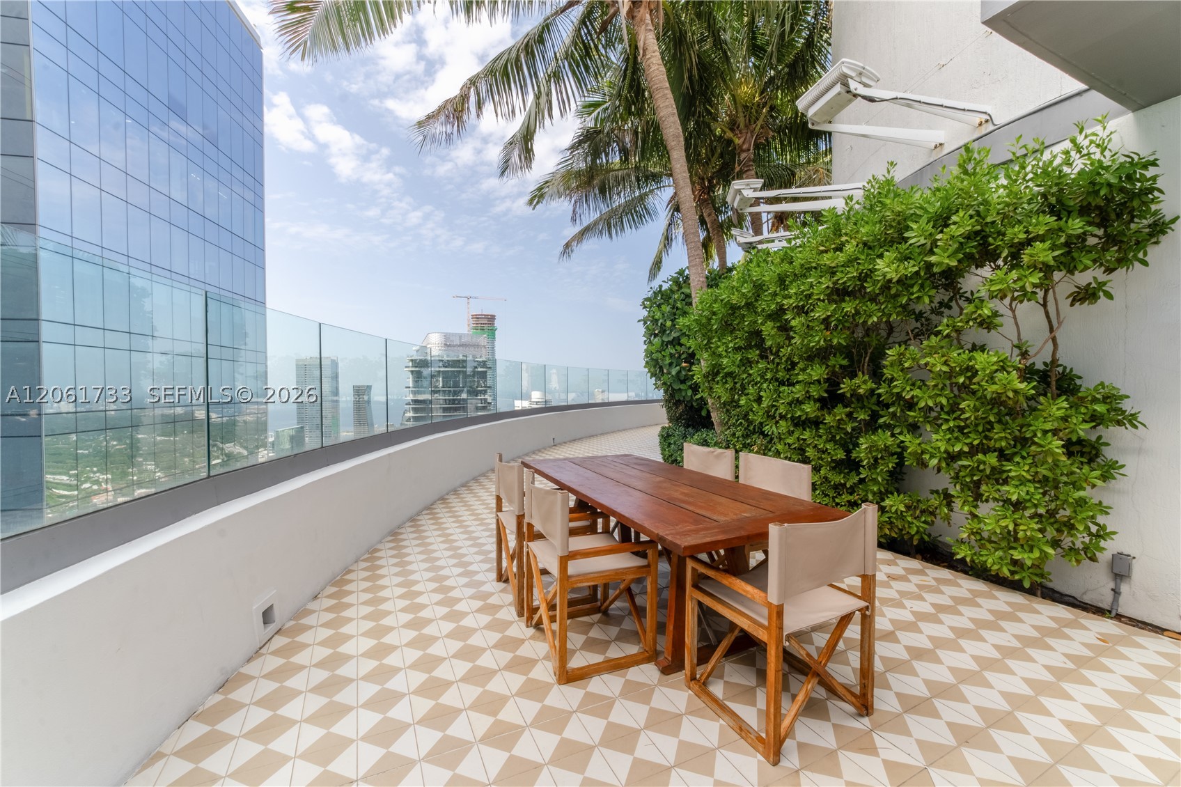 801 S Miami Ave #2502, Miami FL 33130