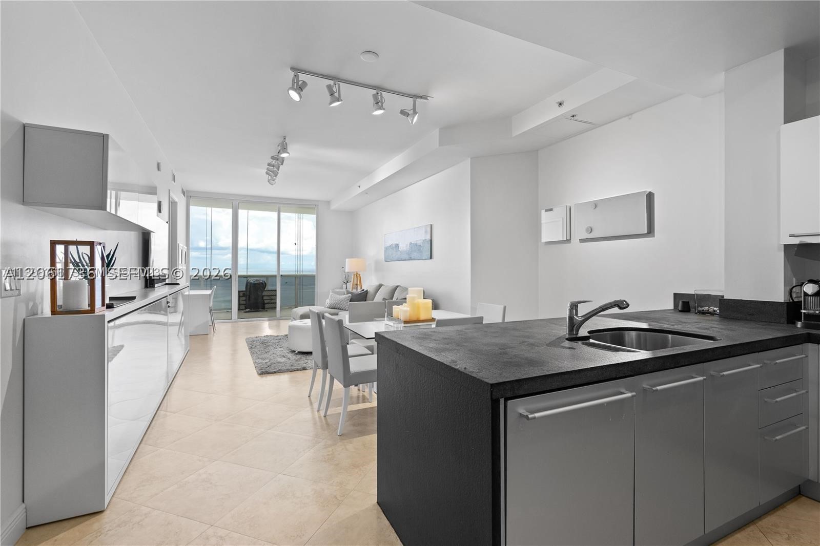 18201 Collins Ave #3702, Sunny Isles Beach FL 33160