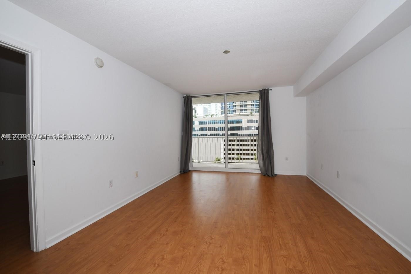 1200 Brickell Bay Dr #1822, Miami FL 33131