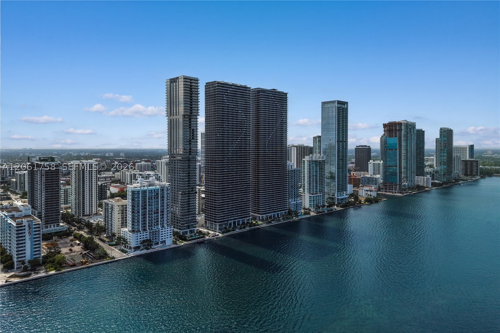 700 NE 24th St #PH-5902, Miami FL 33137