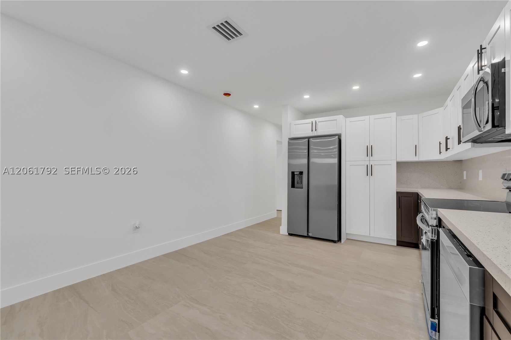 2000 SW 84th Ave, Miami FL 33155