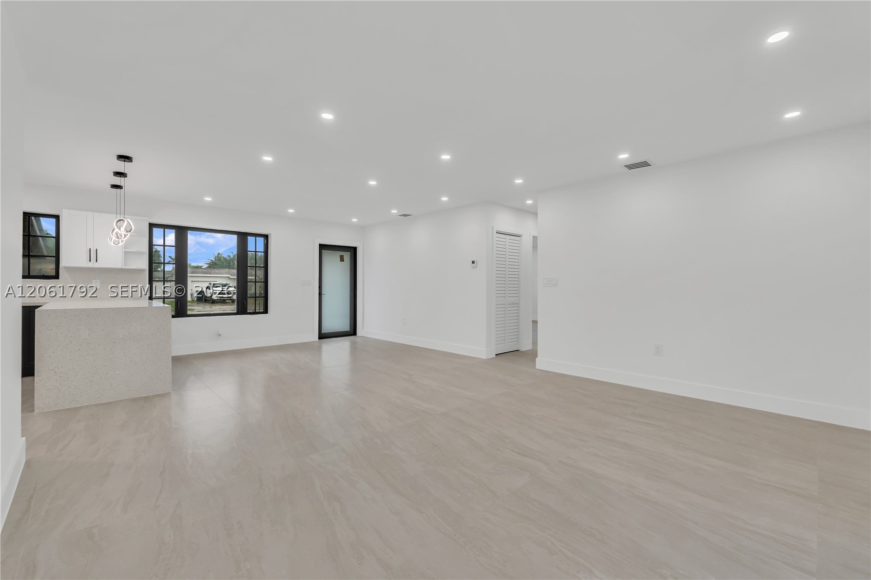 2000 SW 84th Ave, Miami FL 33155