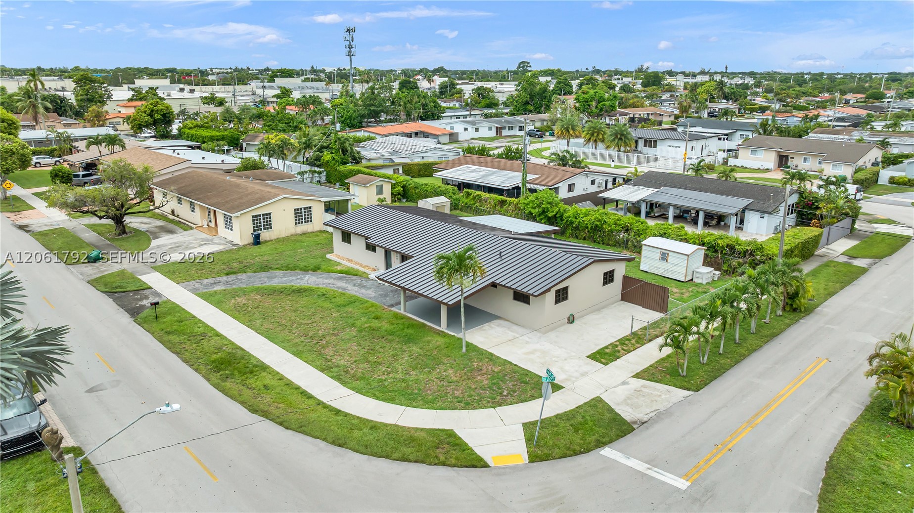 2000 SW 84th Ave, Miami FL 33155