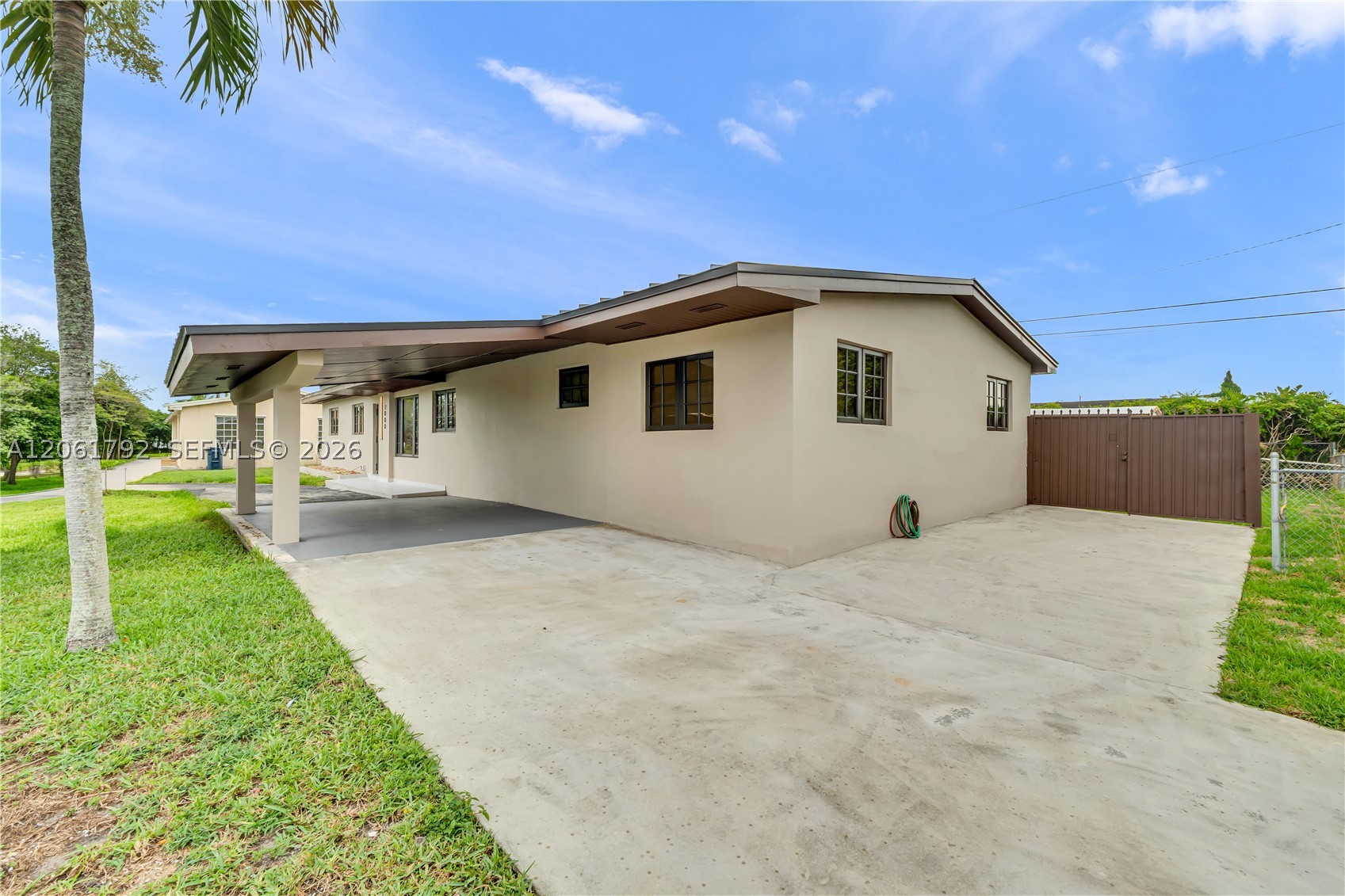 2000 SW 84th Ave, Miami FL 33155