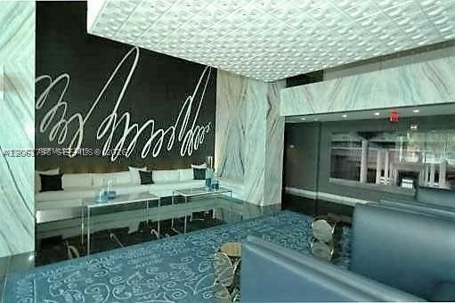 335 S Biscayne Blvd #1810, Miami FL 33131