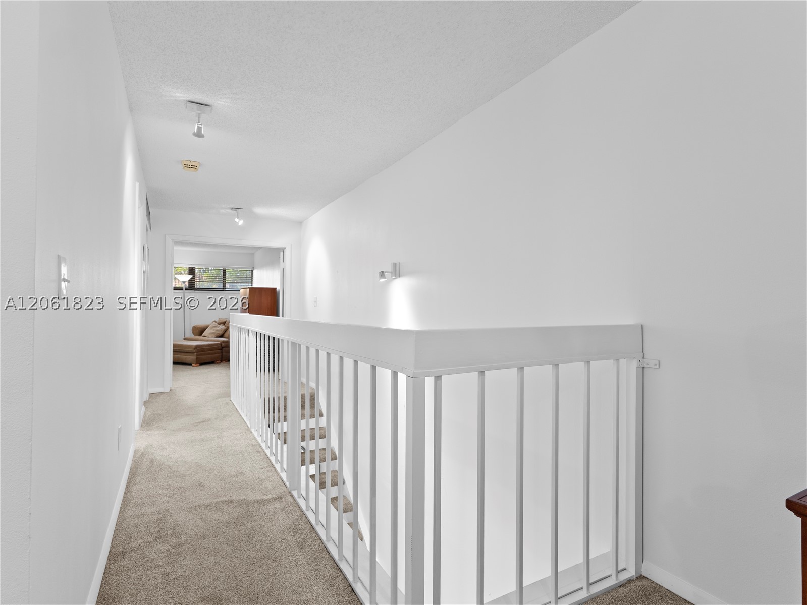 8133 SW 86th Ter, Miami FL 33143