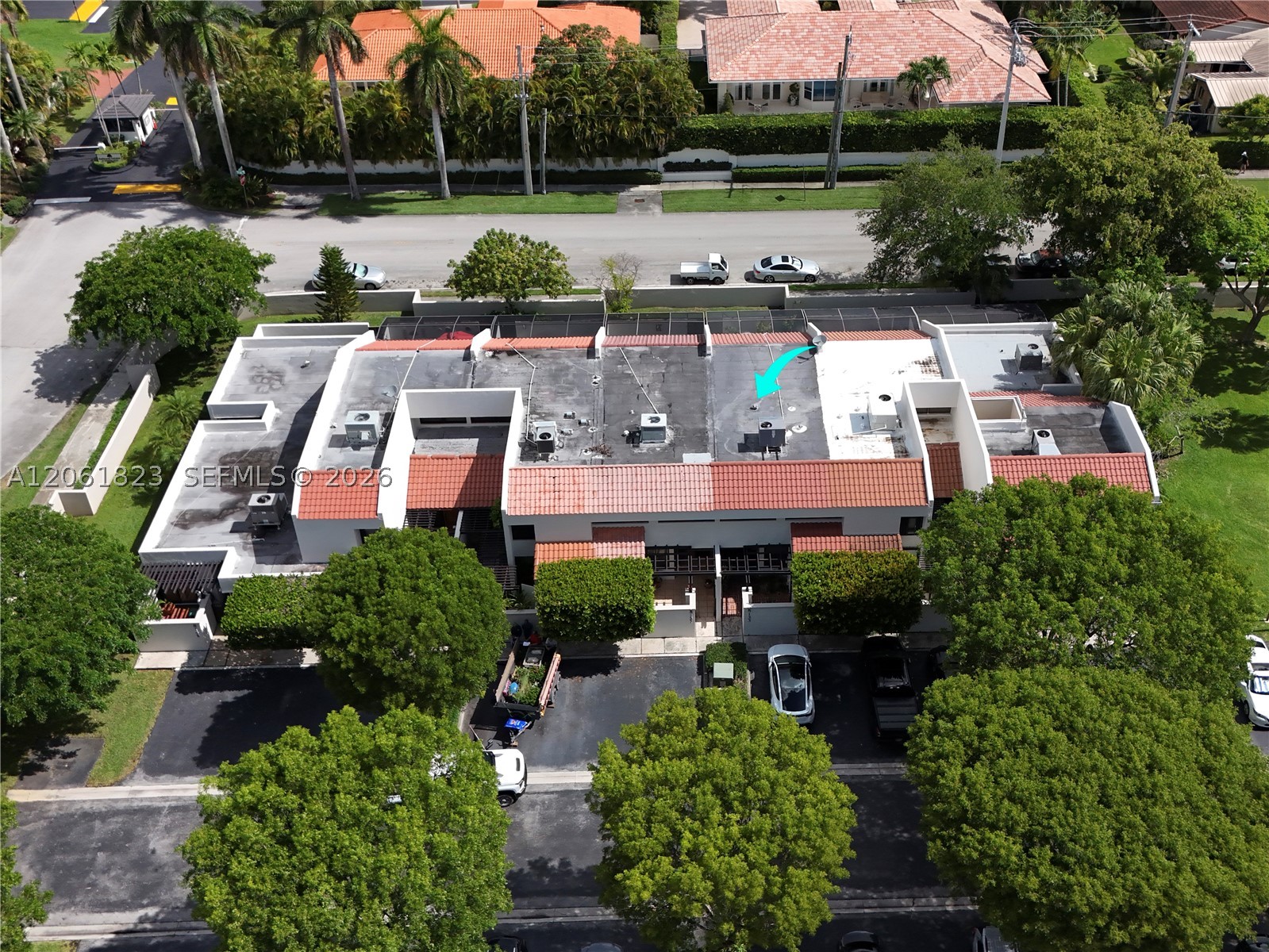 8133 SW 86th Ter, Miami FL 33143