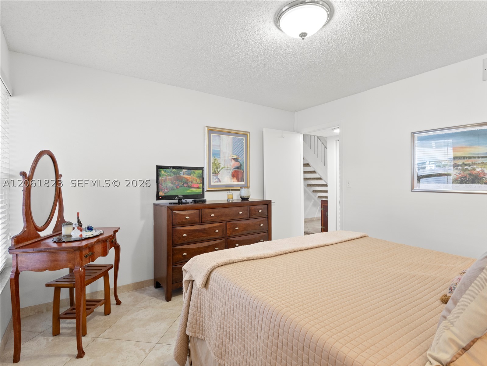8133 SW 86th Ter, Miami FL 33143