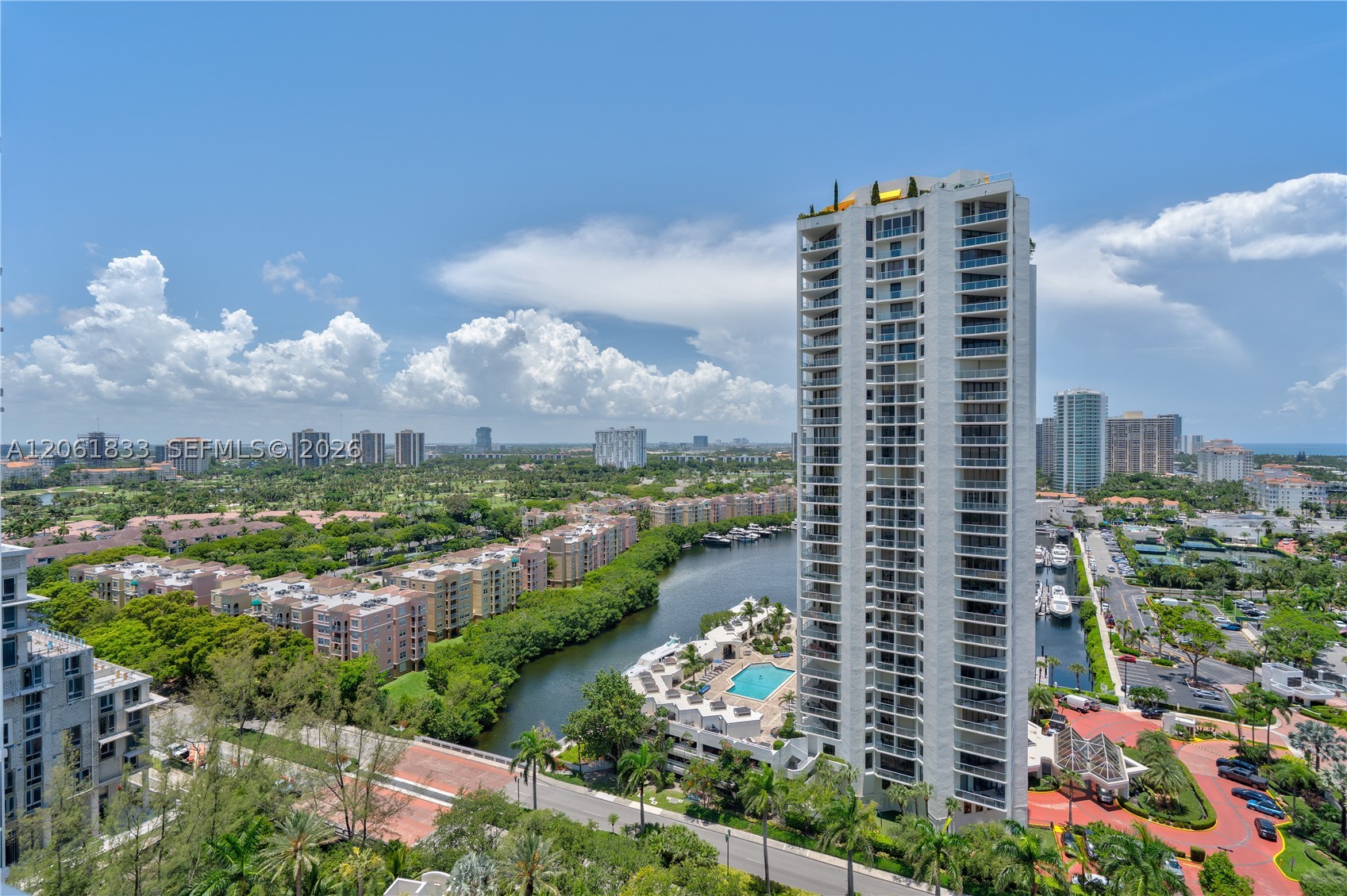 Aventura FL 33180 - A12061833