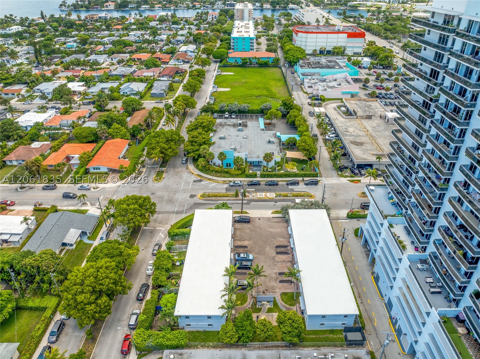 7801 HISPANOLA AV #4, North Bay Village FL 33141