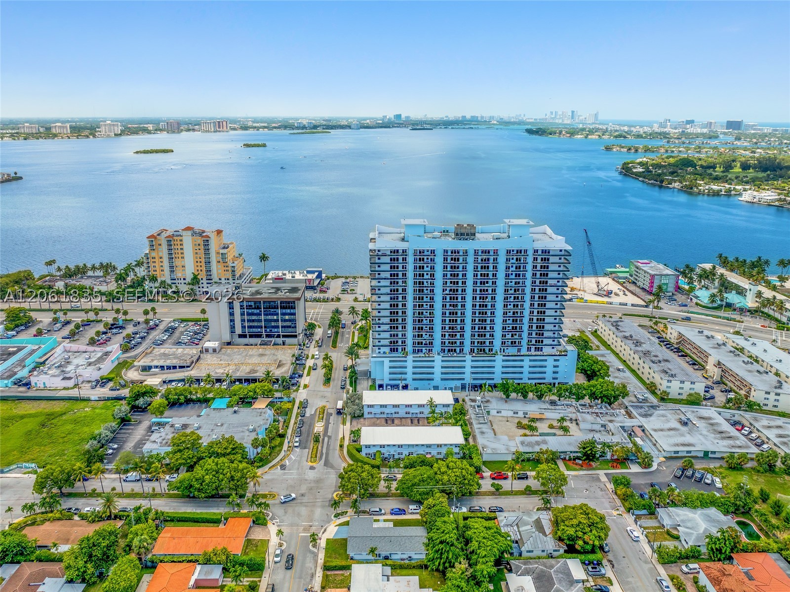 7801 HISPANOLA AV #4, North Bay Village FL 33141