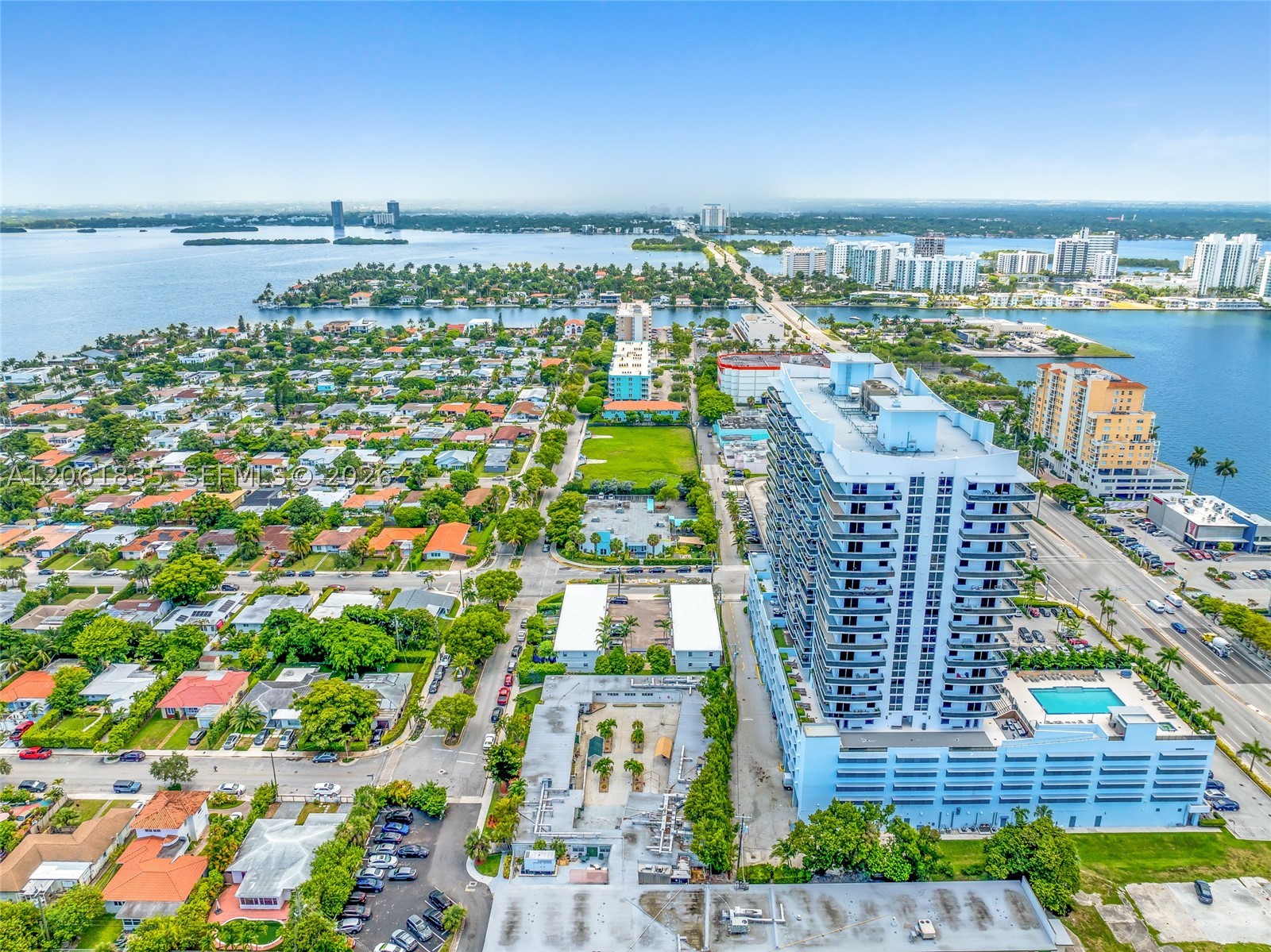 7801 HISPANOLA AV #4, North Bay Village FL 33141