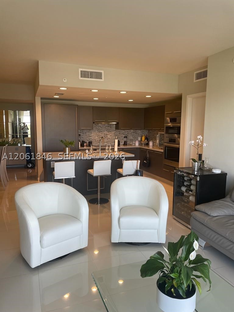 7661 NW 107th Ave #608, Doral FL 33178