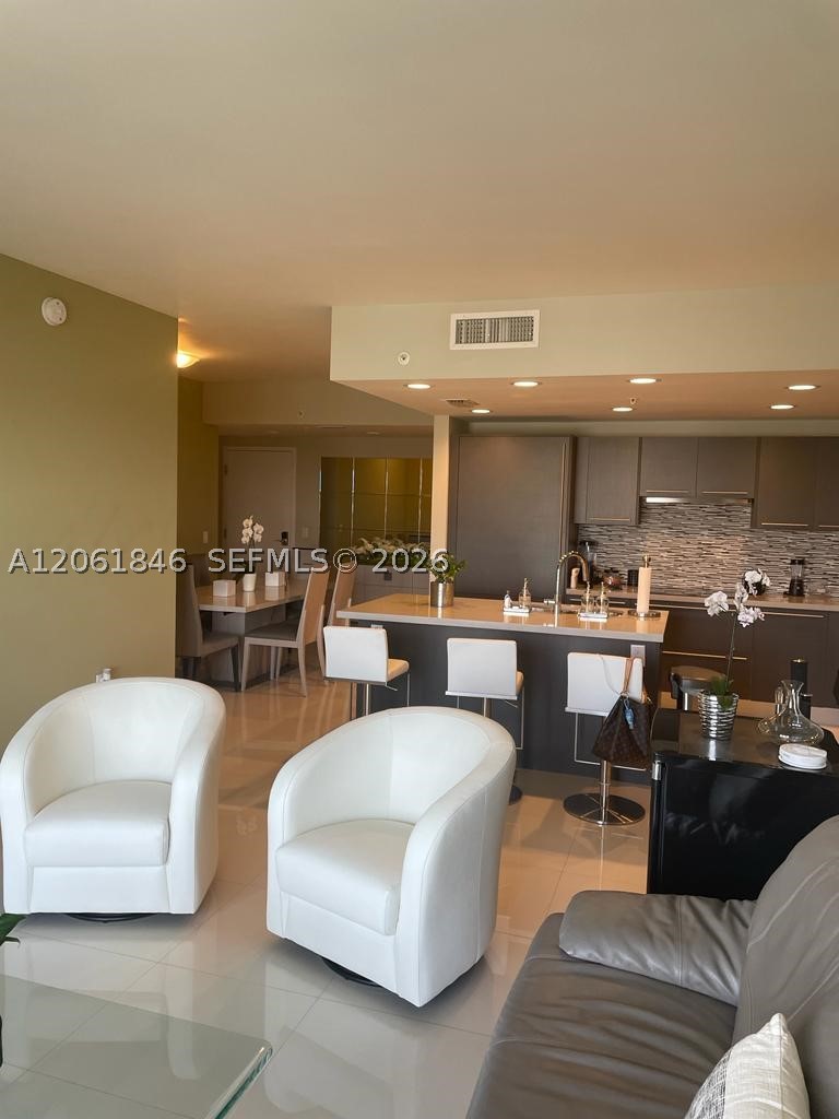 7661 NW 107th Ave #608, Doral FL 33178