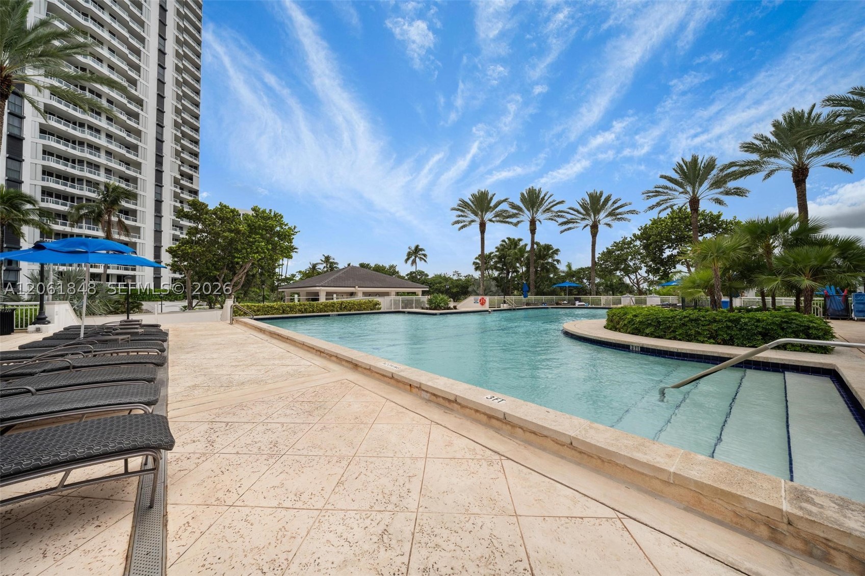 21205 Yacht Club Dr #703, Aventura FL 33180