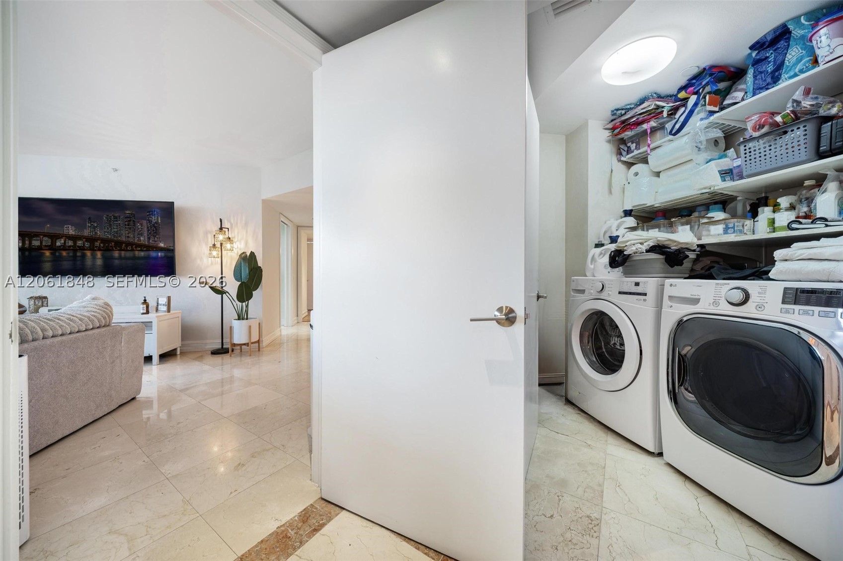 21205 Yacht Club Dr #703, Aventura FL 33180
