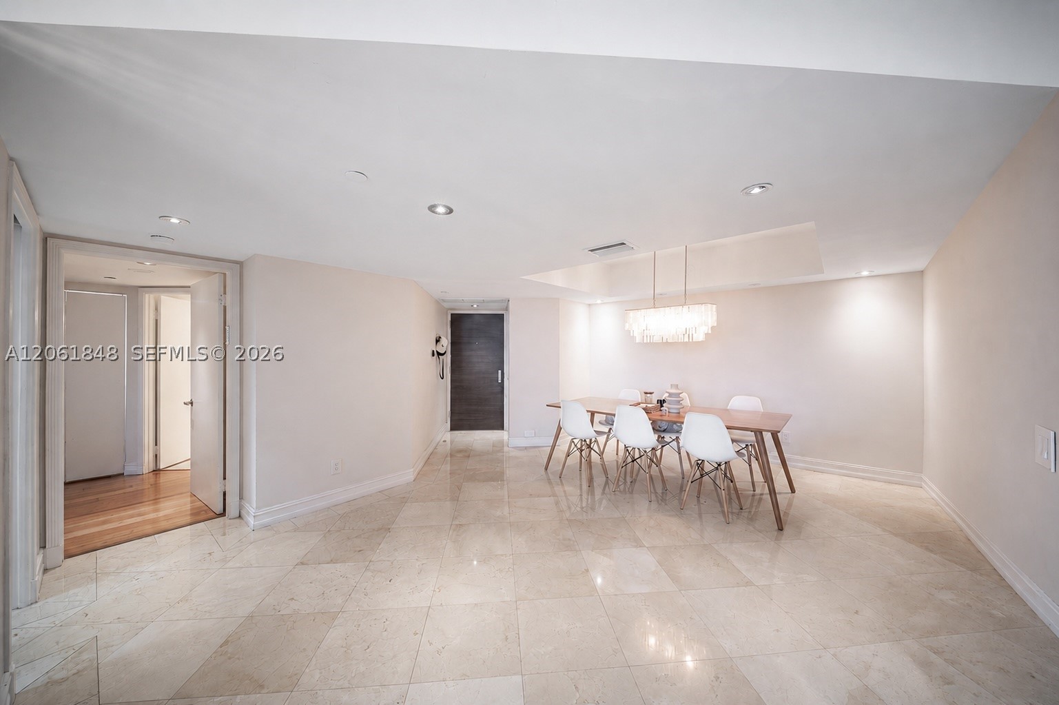 21205 Yacht Club Dr #703, Aventura FL 33180