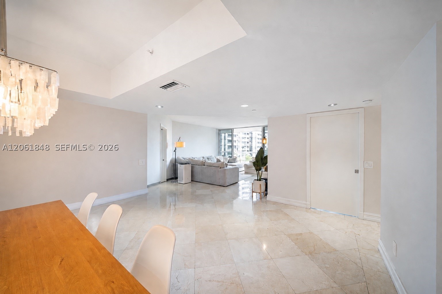 21205 Yacht Club Dr #703, Aventura FL 33180